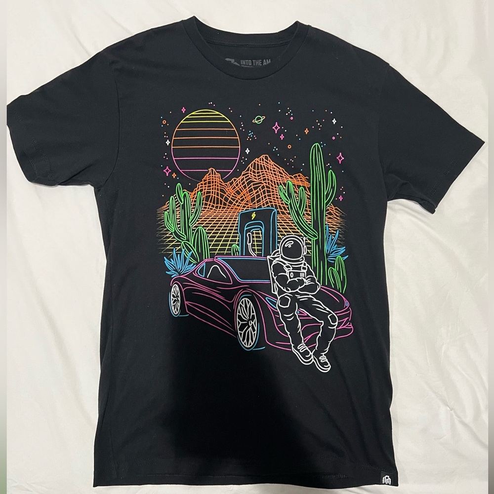 Electric Desert Glow-In-The-Dark Tee | Size Medium